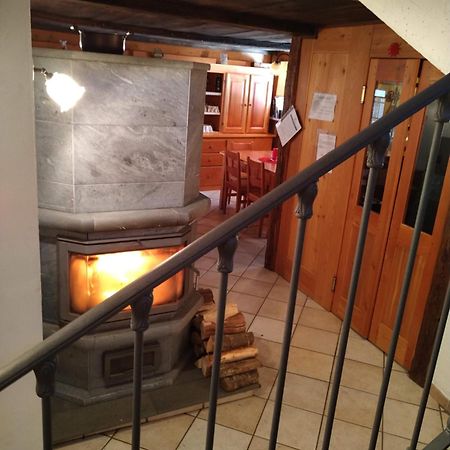 Antica Casa Di Montagna Maison Bovard Валгризенке Екстериор снимка