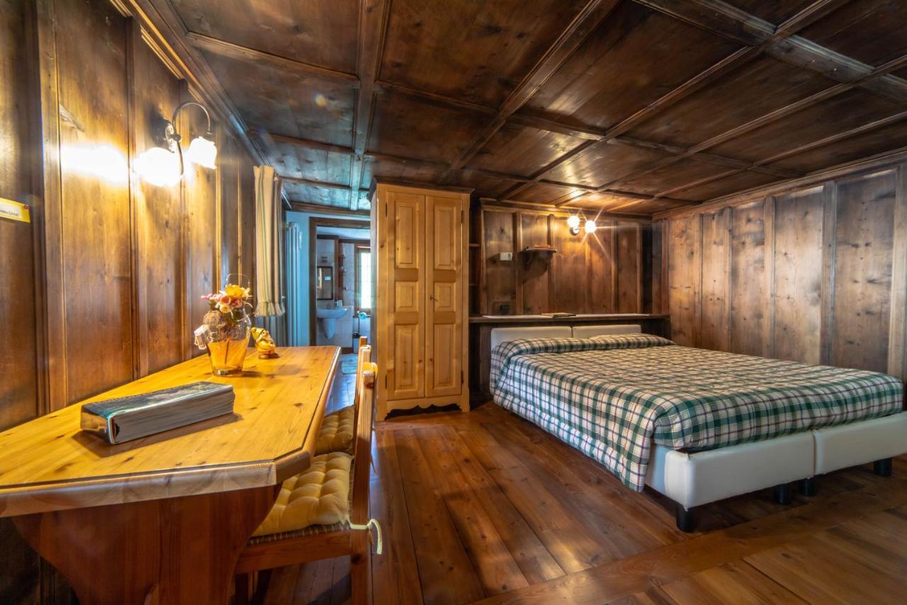 Antica Casa Di Montagna Maison Bovard Валгризенке Екстериор снимка