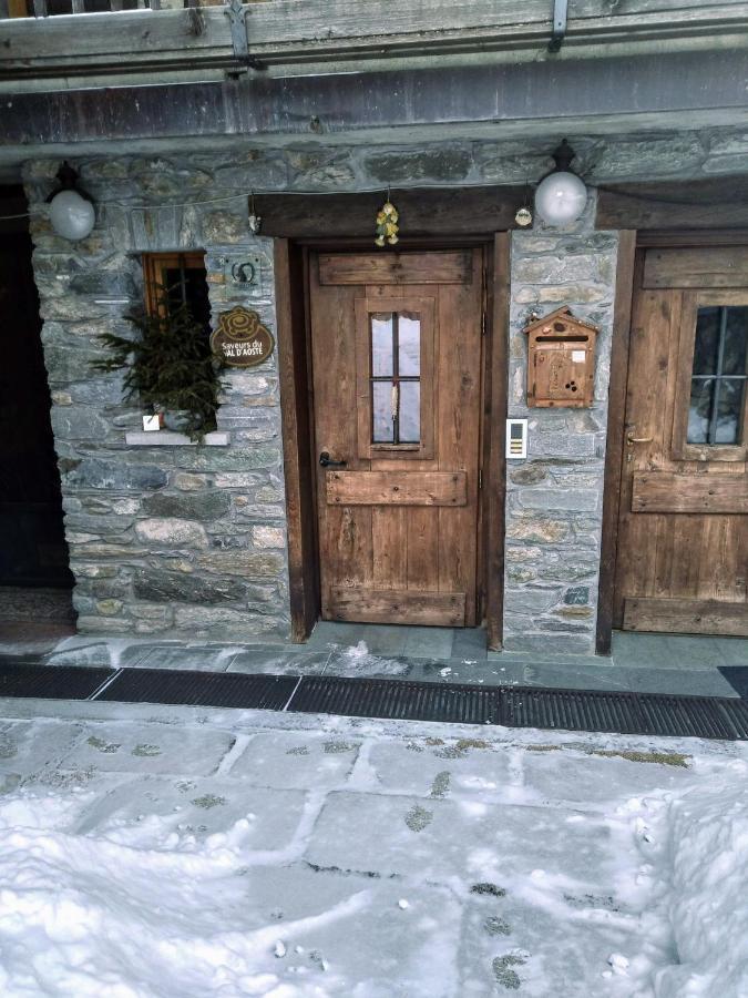 Antica Casa Di Montagna Maison Bovard Валгризенке Екстериор снимка